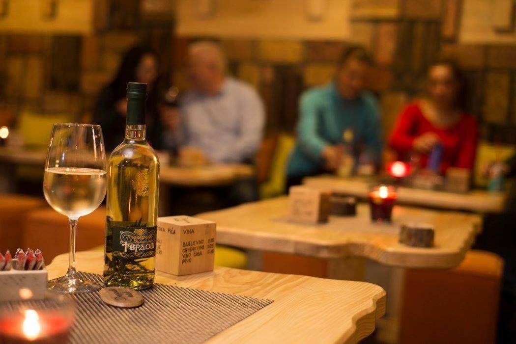Drugarska Prica-Lana Hotel Núi Núi Jahorina Ngoại thất bức ảnh